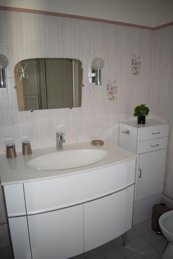 Cote Et Vie - Appartement Et Garage Saint-Gilles-Croix-de-Vie Zewnętrze zdjęcie
